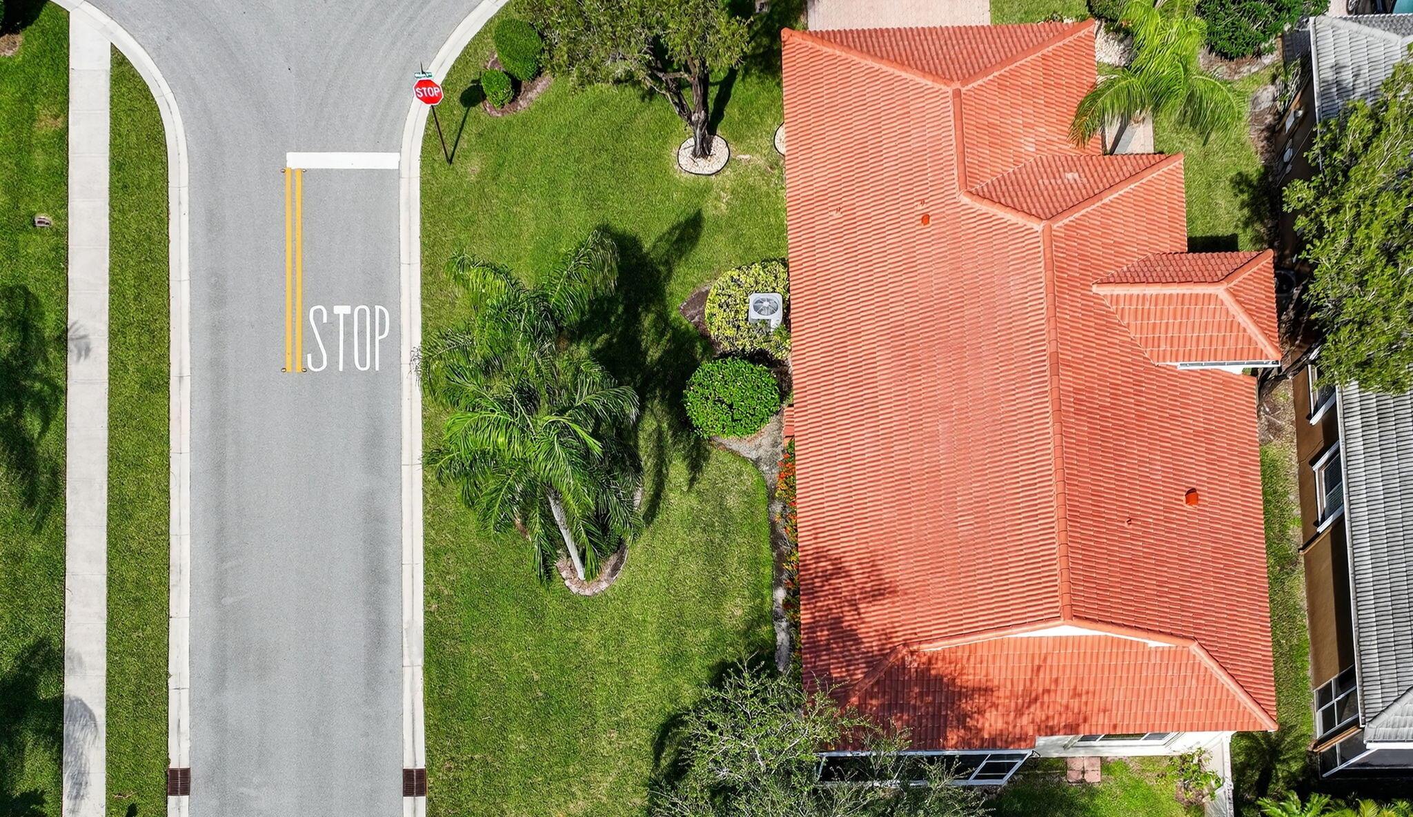 VENETIAN ISLES - Residential