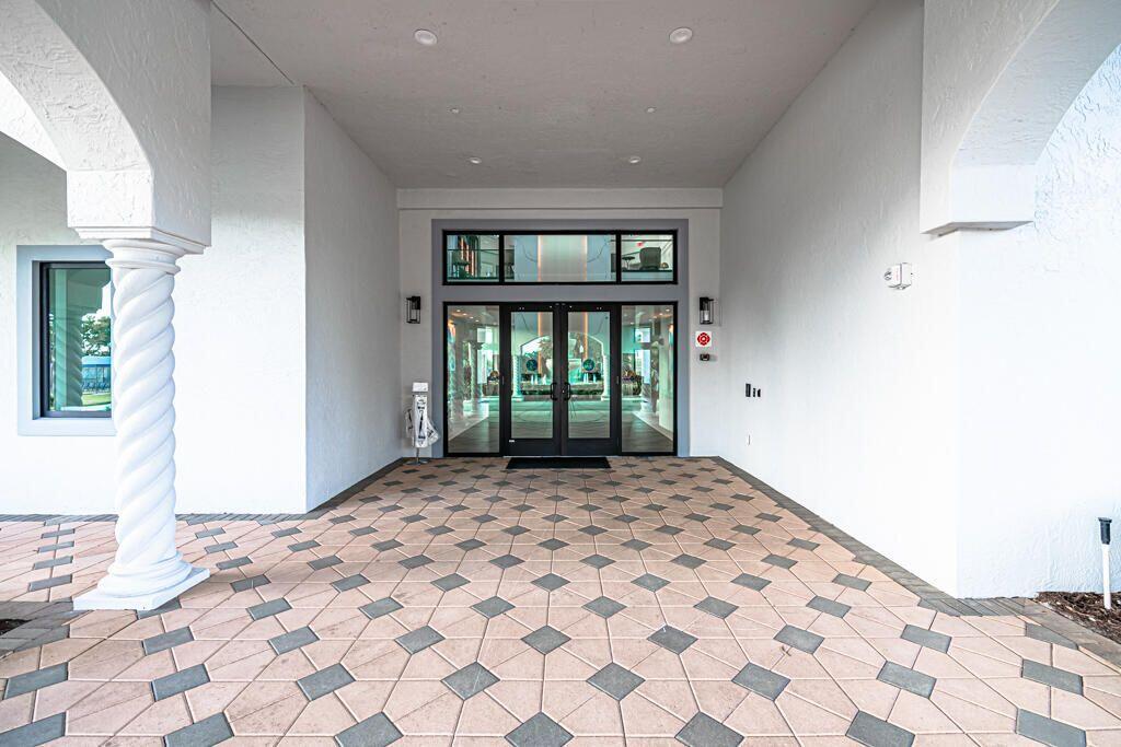 VENETIAN ISLES - Residential