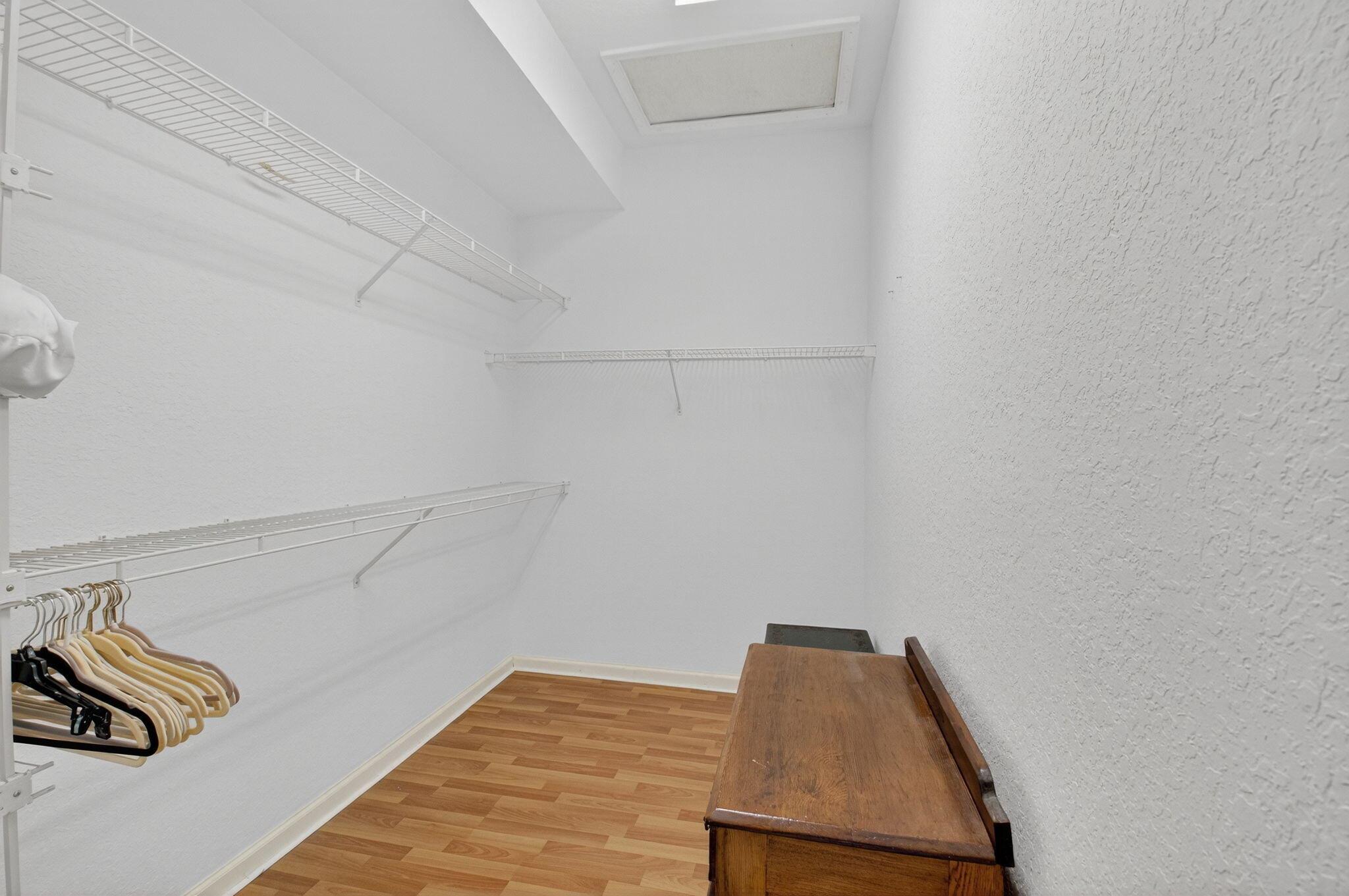 VENETIAN ISLES - Residential