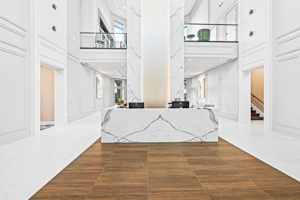 VENETIAN ISLES - Residential