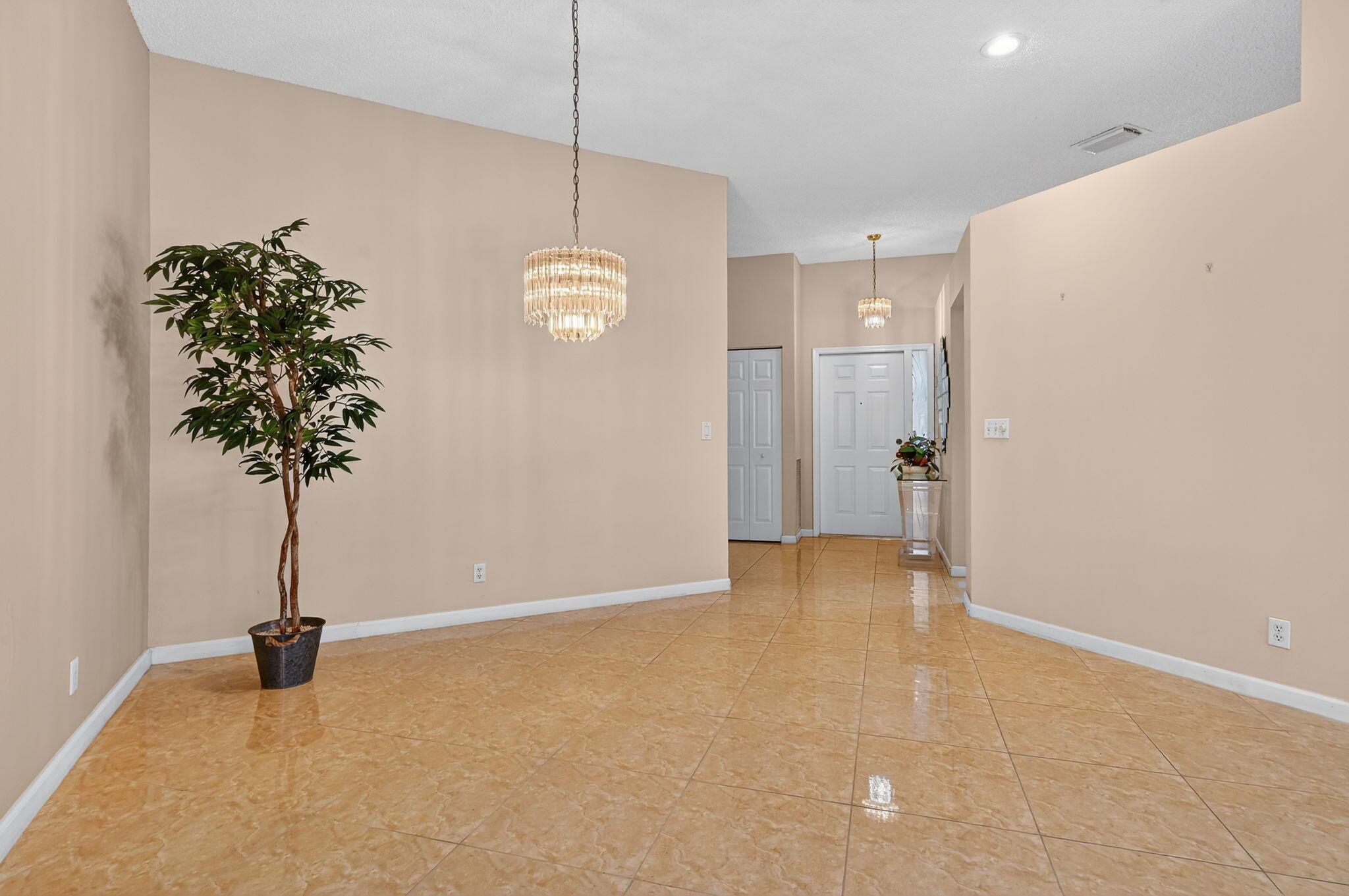 Quail Run Villas - Residential