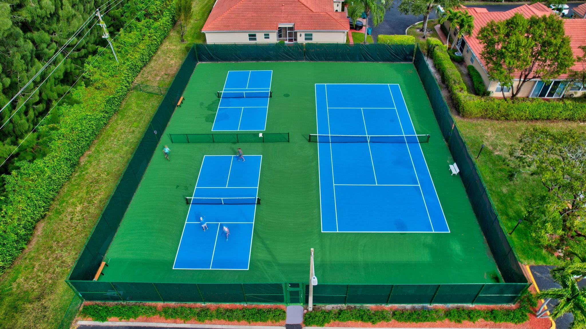 Quail Run Villas - Residential
