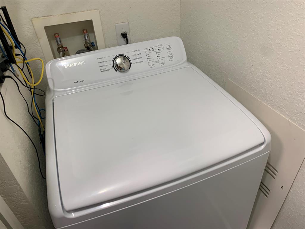 San Raphael condo - Residential Lease