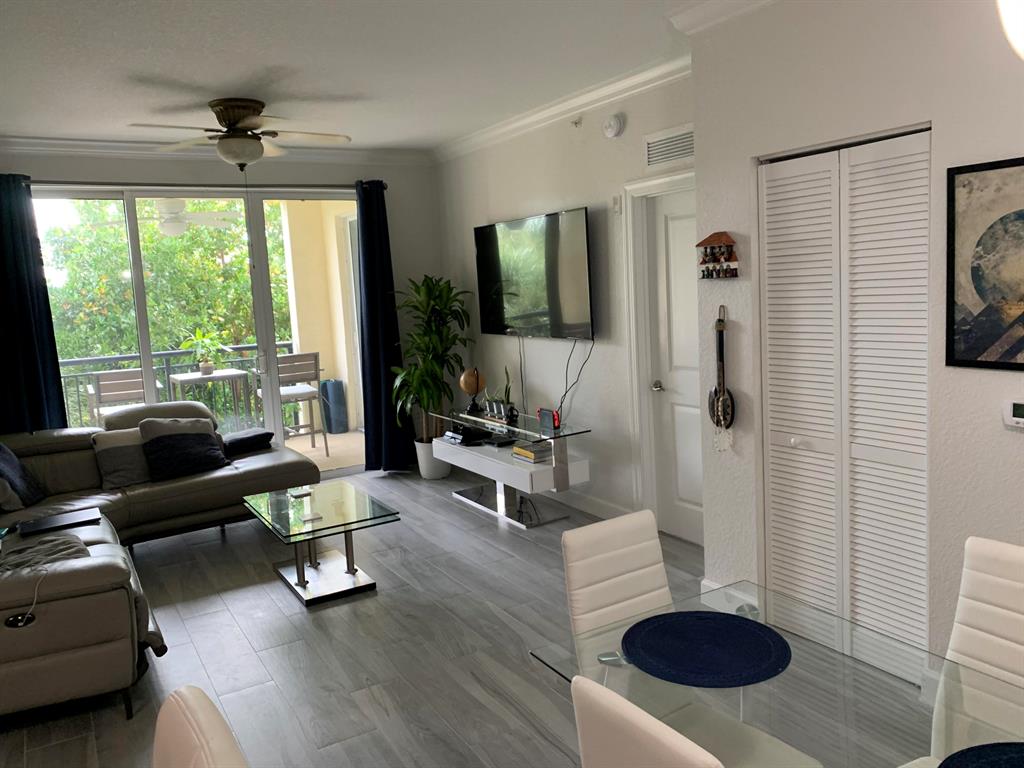 San Raphael condo - Residential Lease