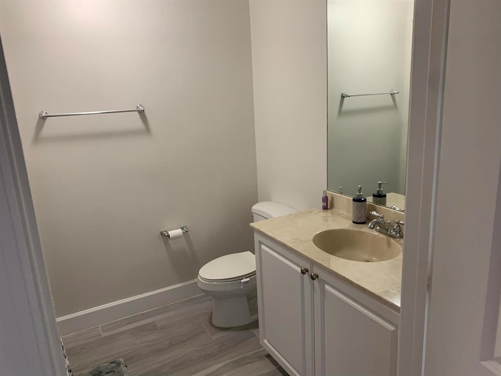 San Raphael condo - Residential Lease