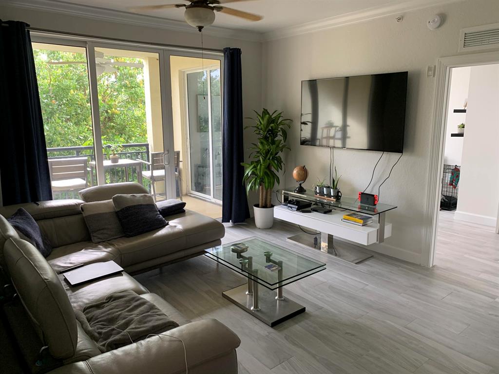 San Raphael condo - Residential Lease