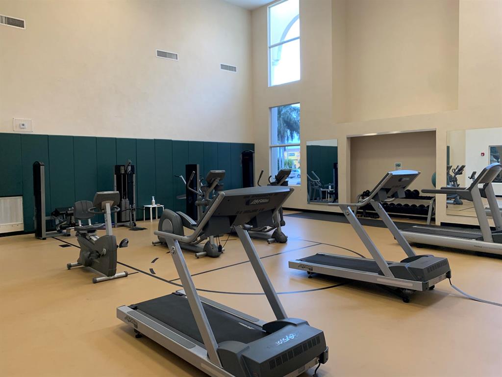 San Raphael condo - Residential Lease