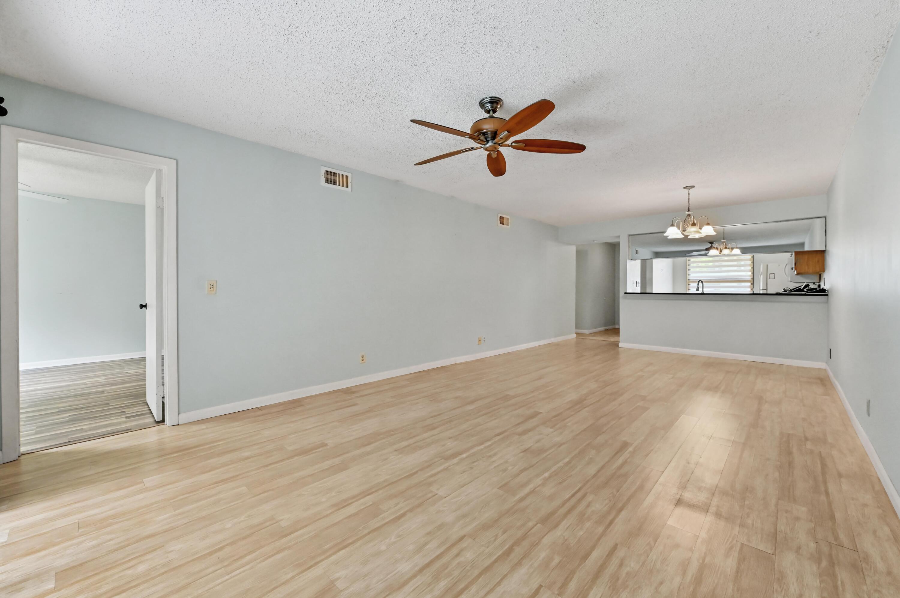 SABAL RIDGE - Residential