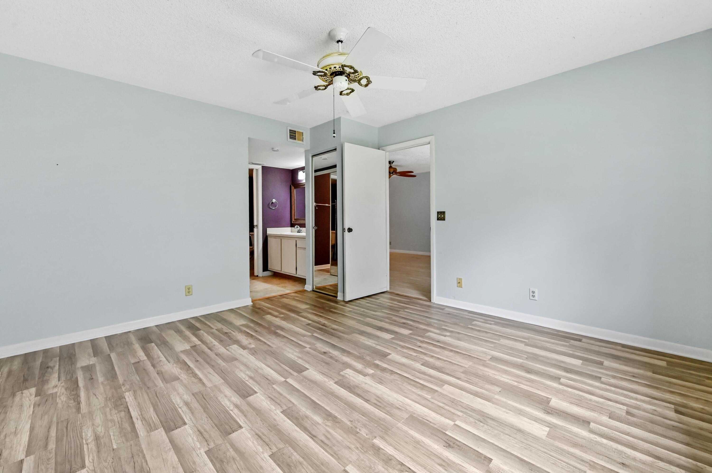 SABAL RIDGE - Residential