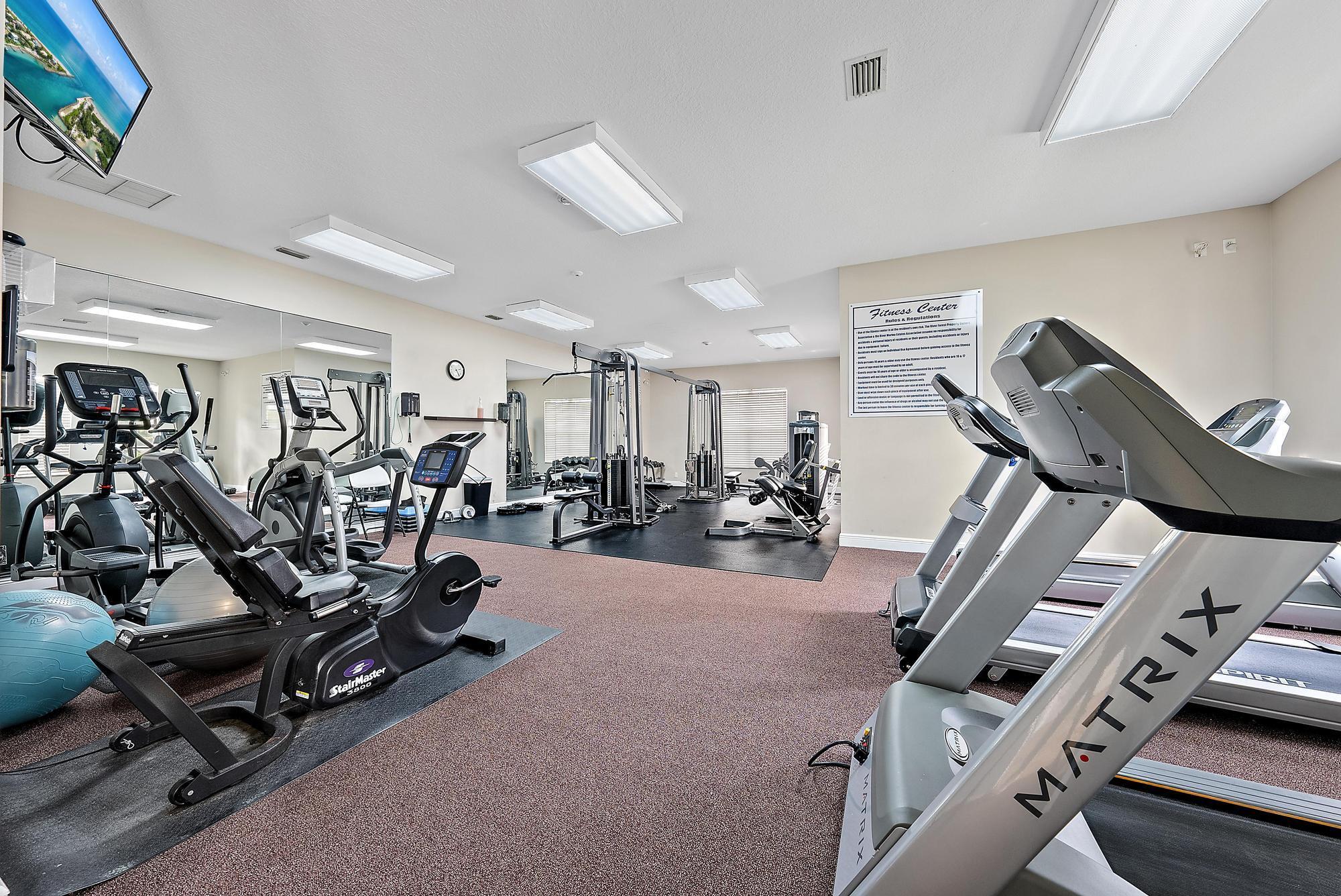 RIVER MARINA - Residential