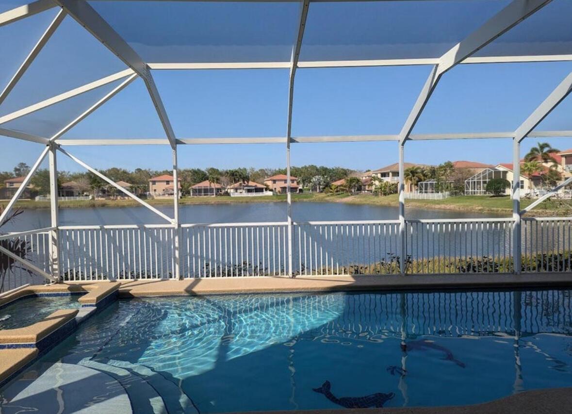 3104 SW Porpoise Circle