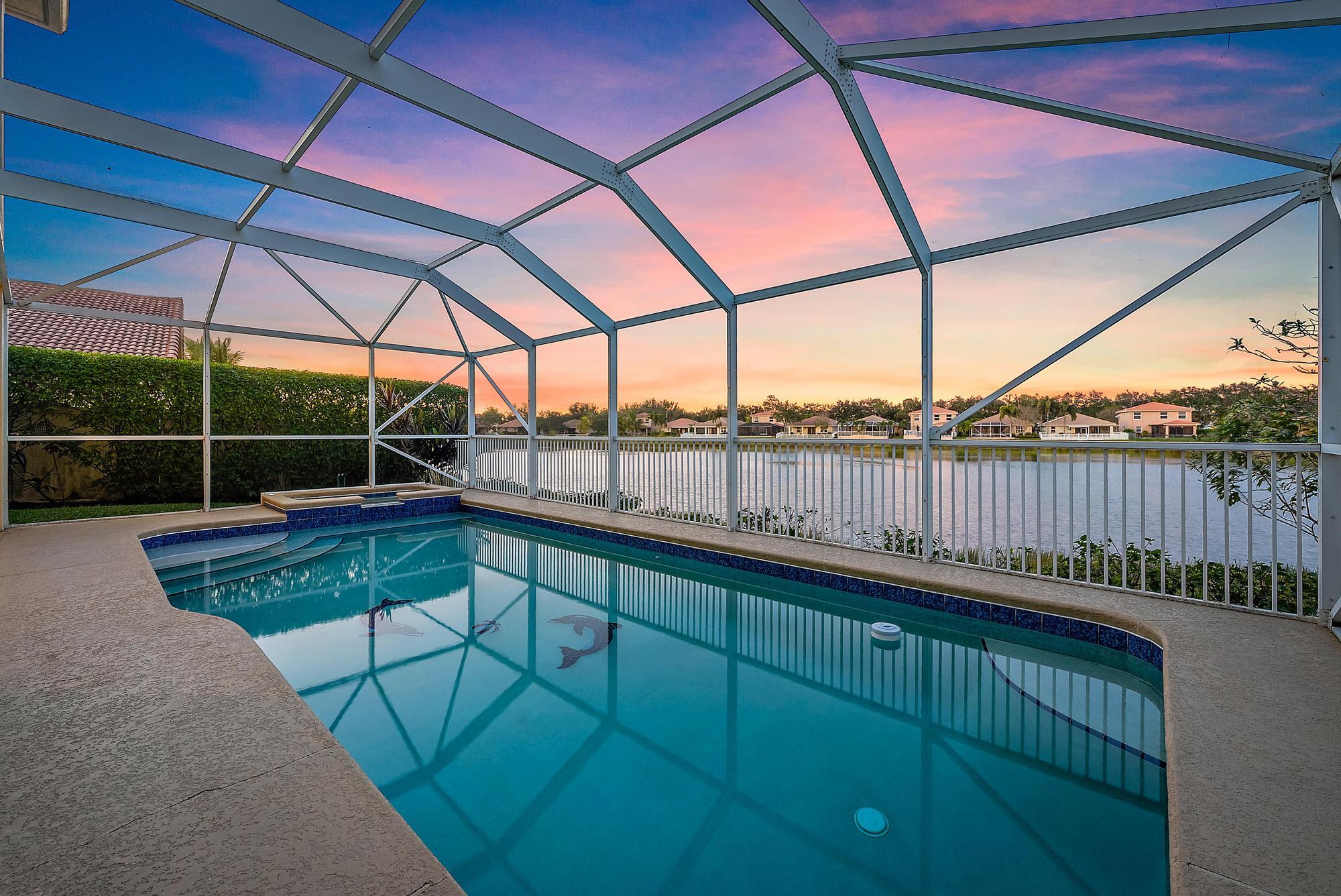 3104 SW Porpoise Circle