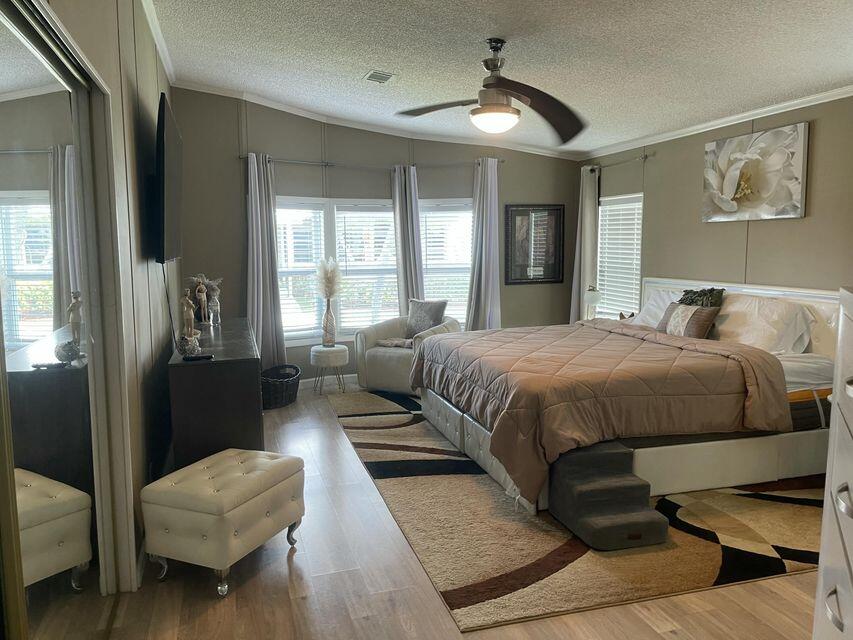 Sunny South Estates - Residential Lease