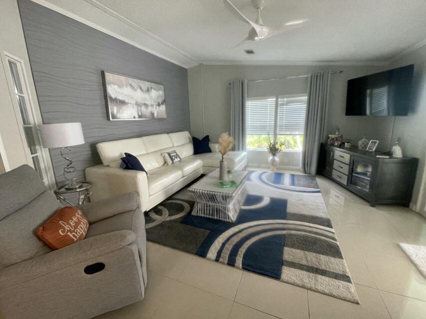 Sunny South Estates - Residential Lease