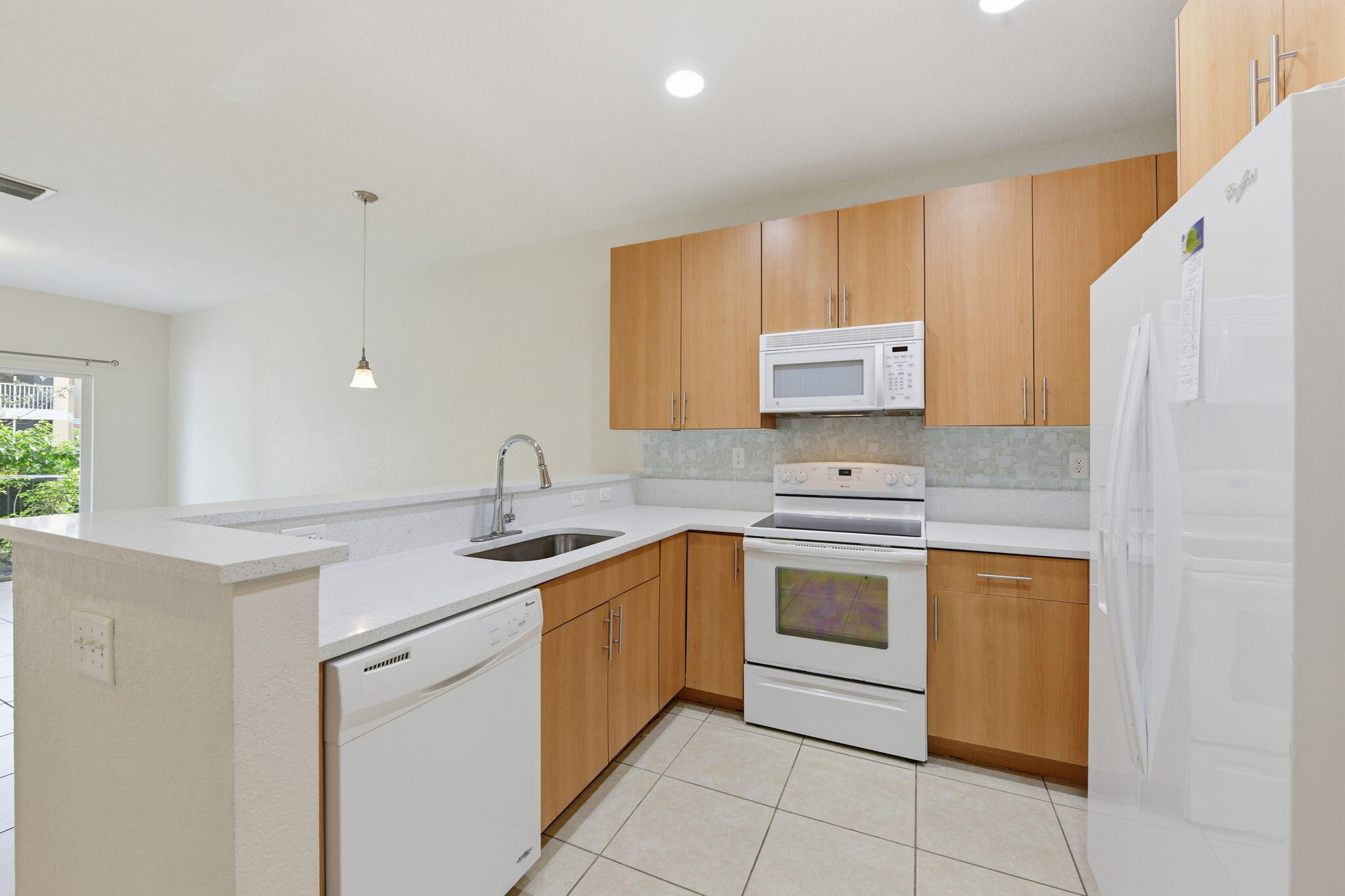 OAKLAND LAKES - Residential