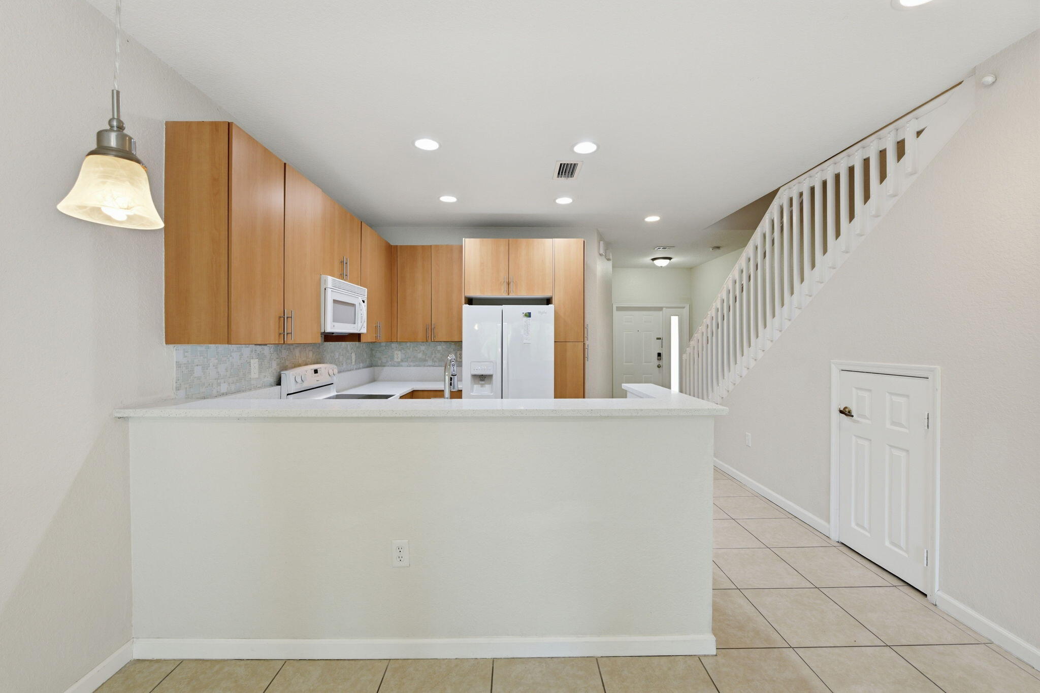 OAKLAND LAKES - Residential