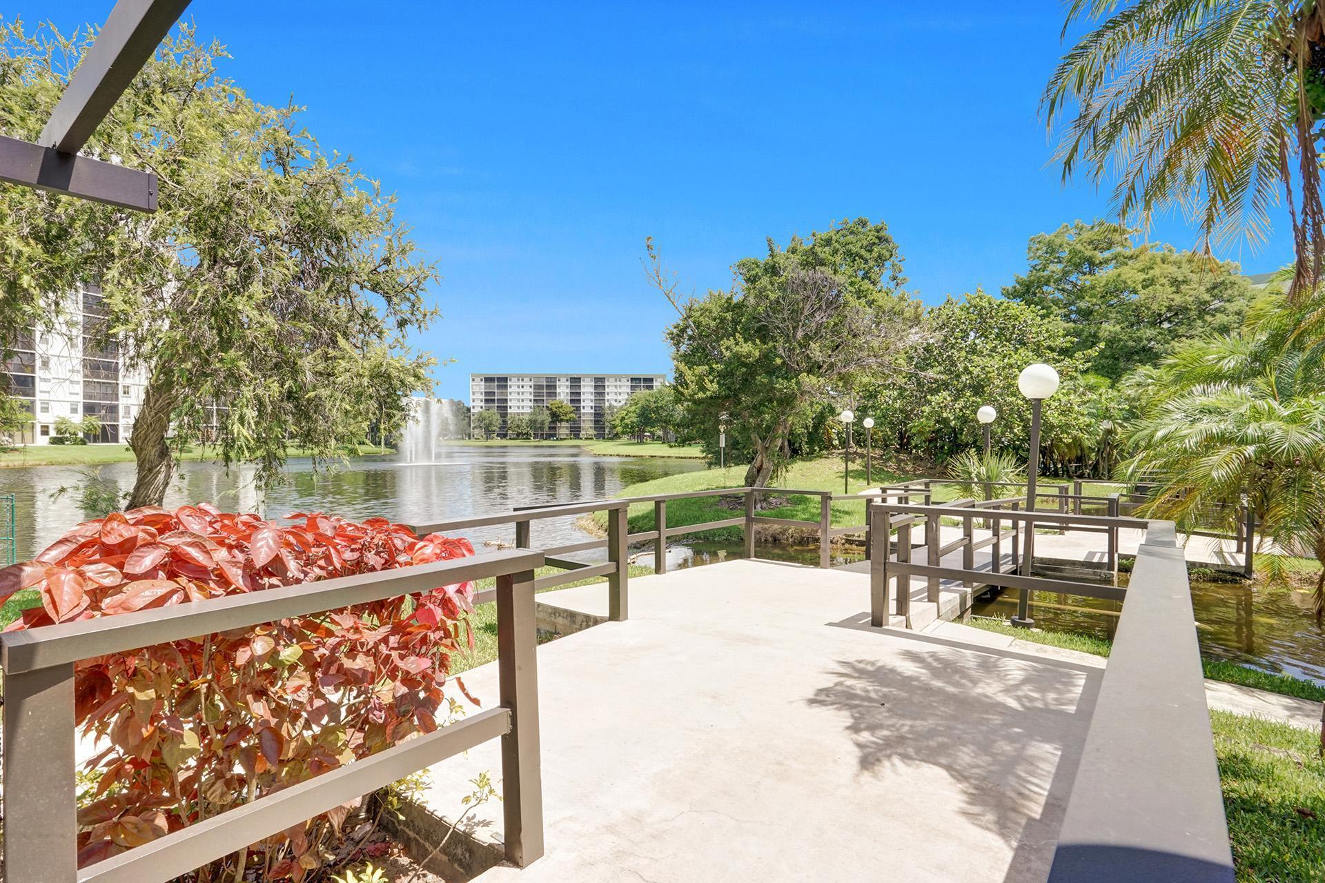 2334 S Cypress Bend Drive 907