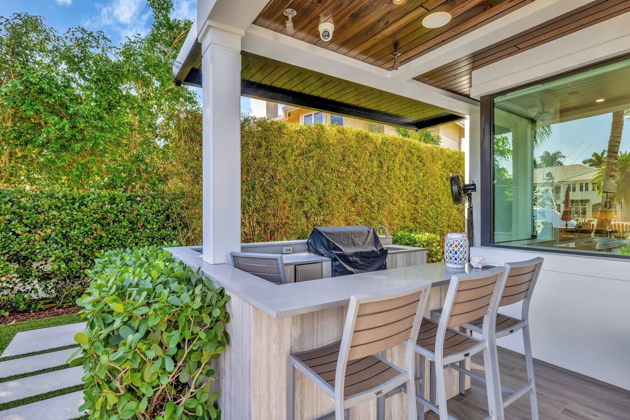 Las Olas Isles - Residential