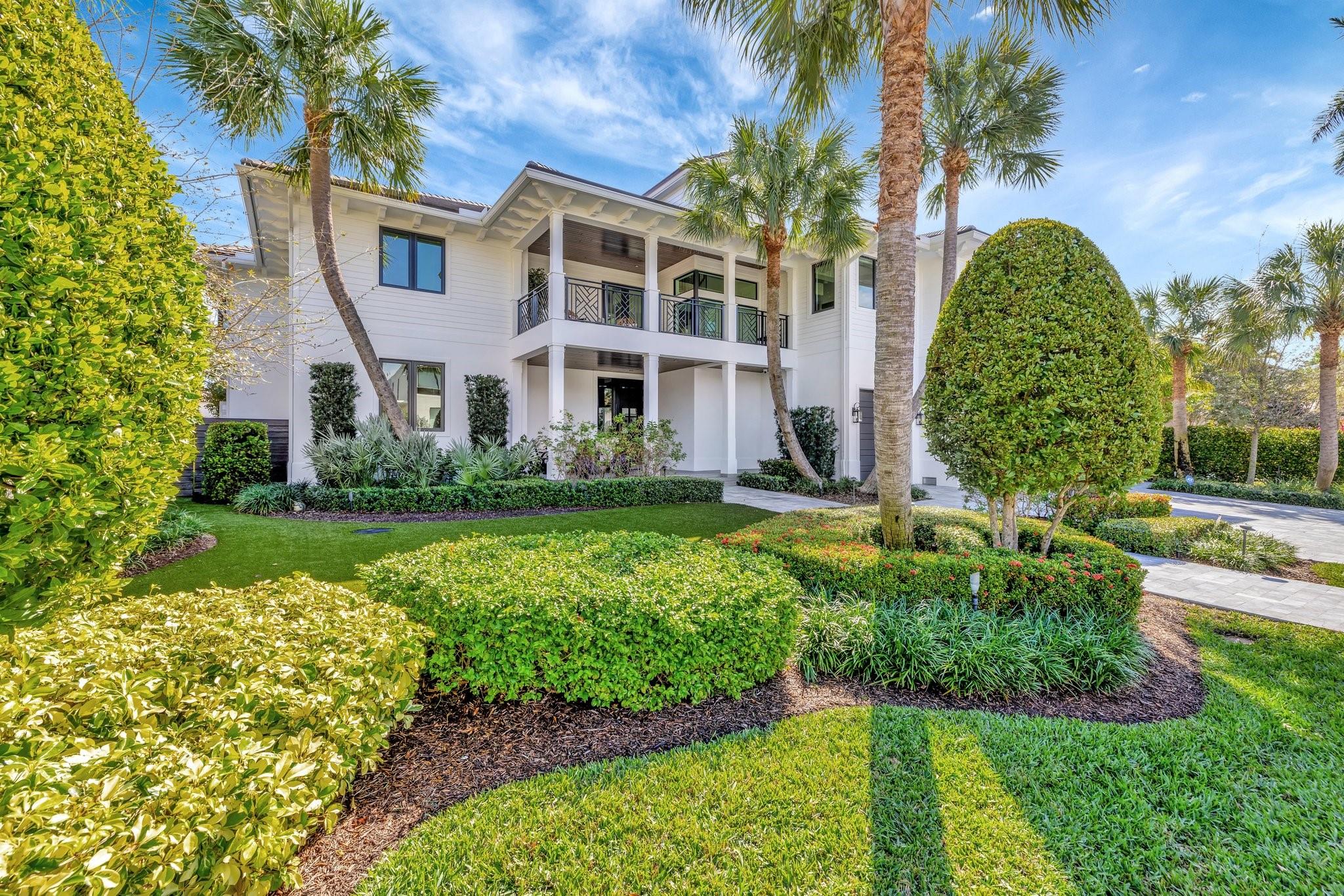 Las Olas Isles - Residential