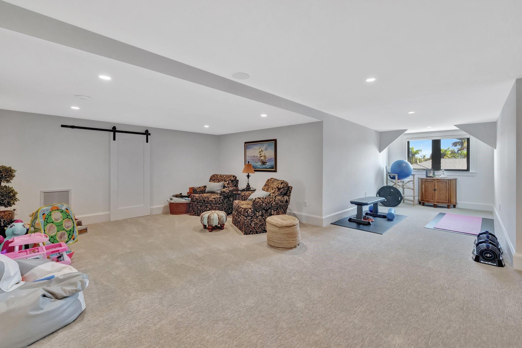 Las Olas Isles - Residential