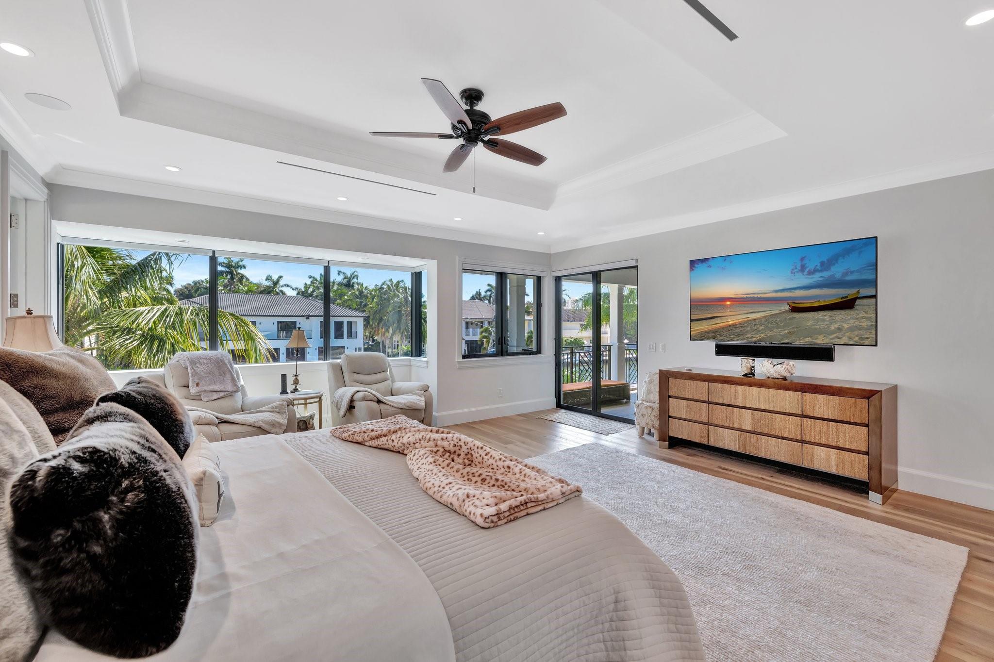 Las Olas Isles - Residential
