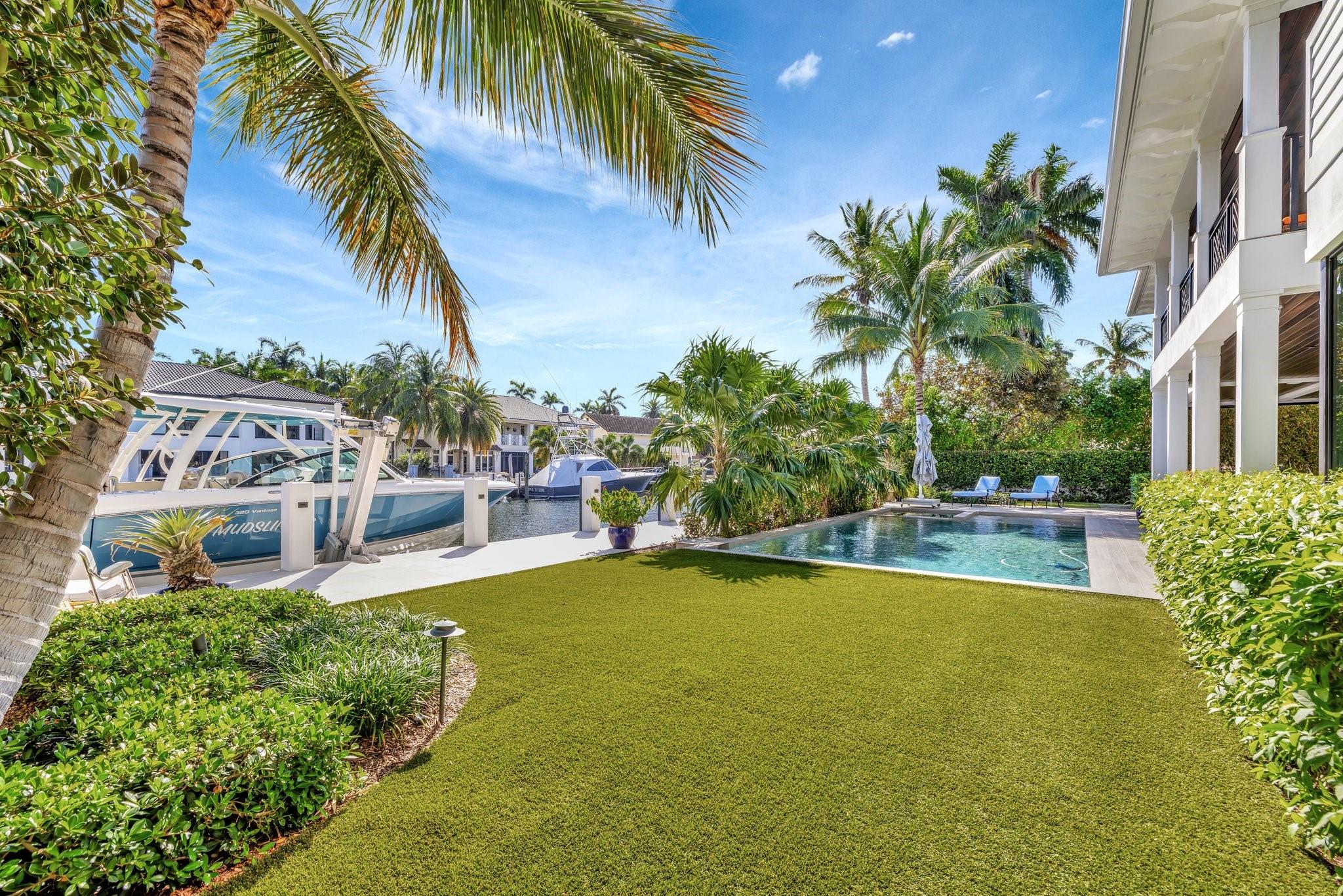 Las Olas Isles - Residential