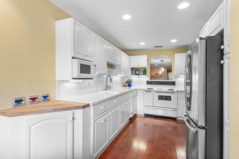 Tiny photo for 13329 Polo Club Road #206, Wellington, FL 33414 (MLS # B26071020)