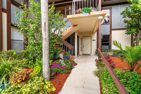 Tiny photo for 13329 Polo Club Road #206, Wellington, FL 33414 (MLS # B26071020)