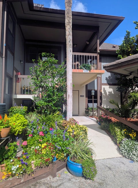 Tiny photo for 13329 Polo Club Road #206, Wellington, FL 33414 (MLS # B26071020)