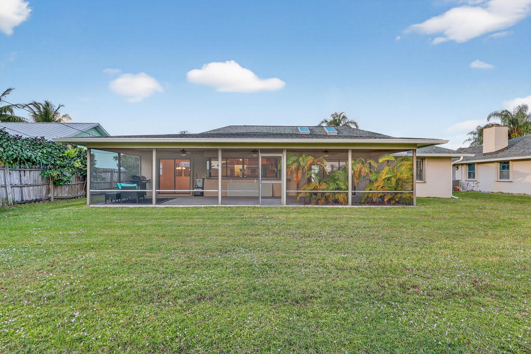 PORT ST LUCIE SECTION 3 - Residential