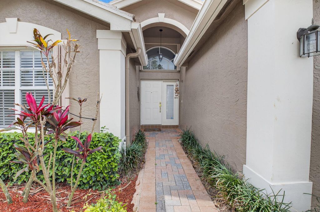 Photo of 7094 Avila Terrace Way, Delray Beach, FL 33446 (MLS # B26003424)