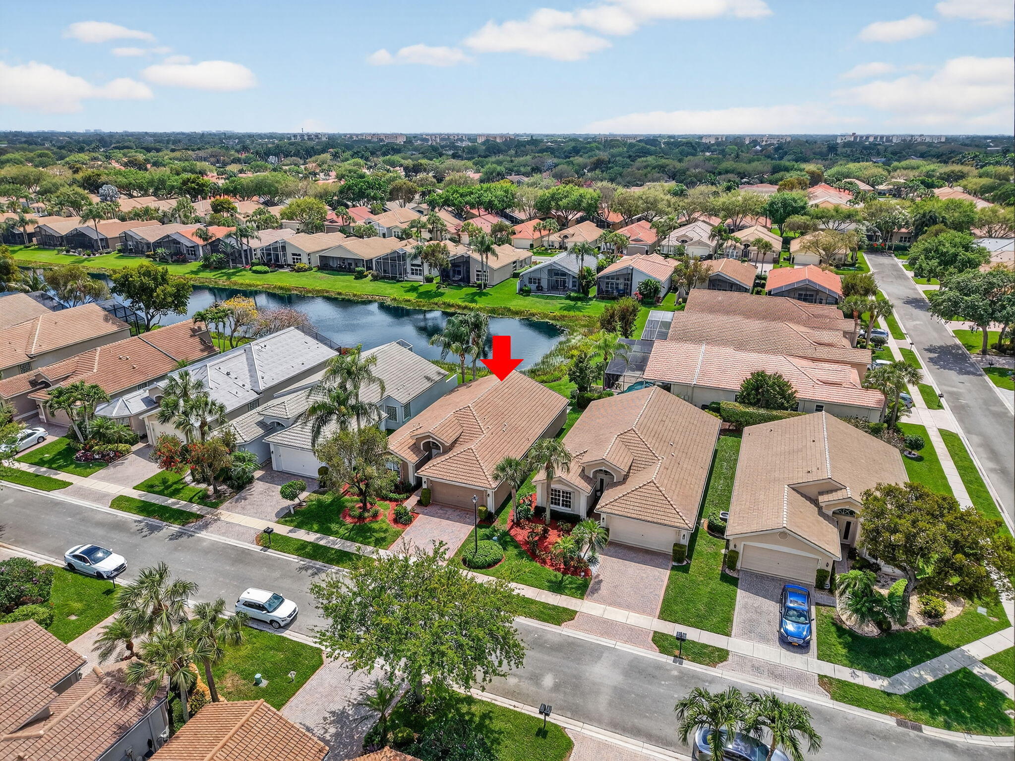 VALENCIA FALLS 6 - Residential