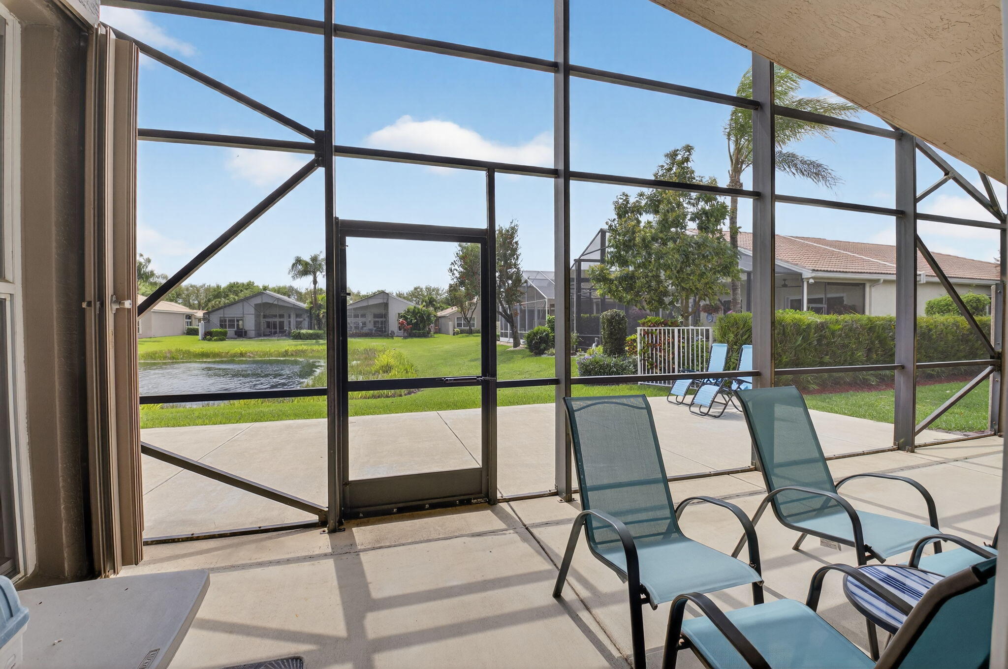 VALENCIA FALLS 6 - Residential