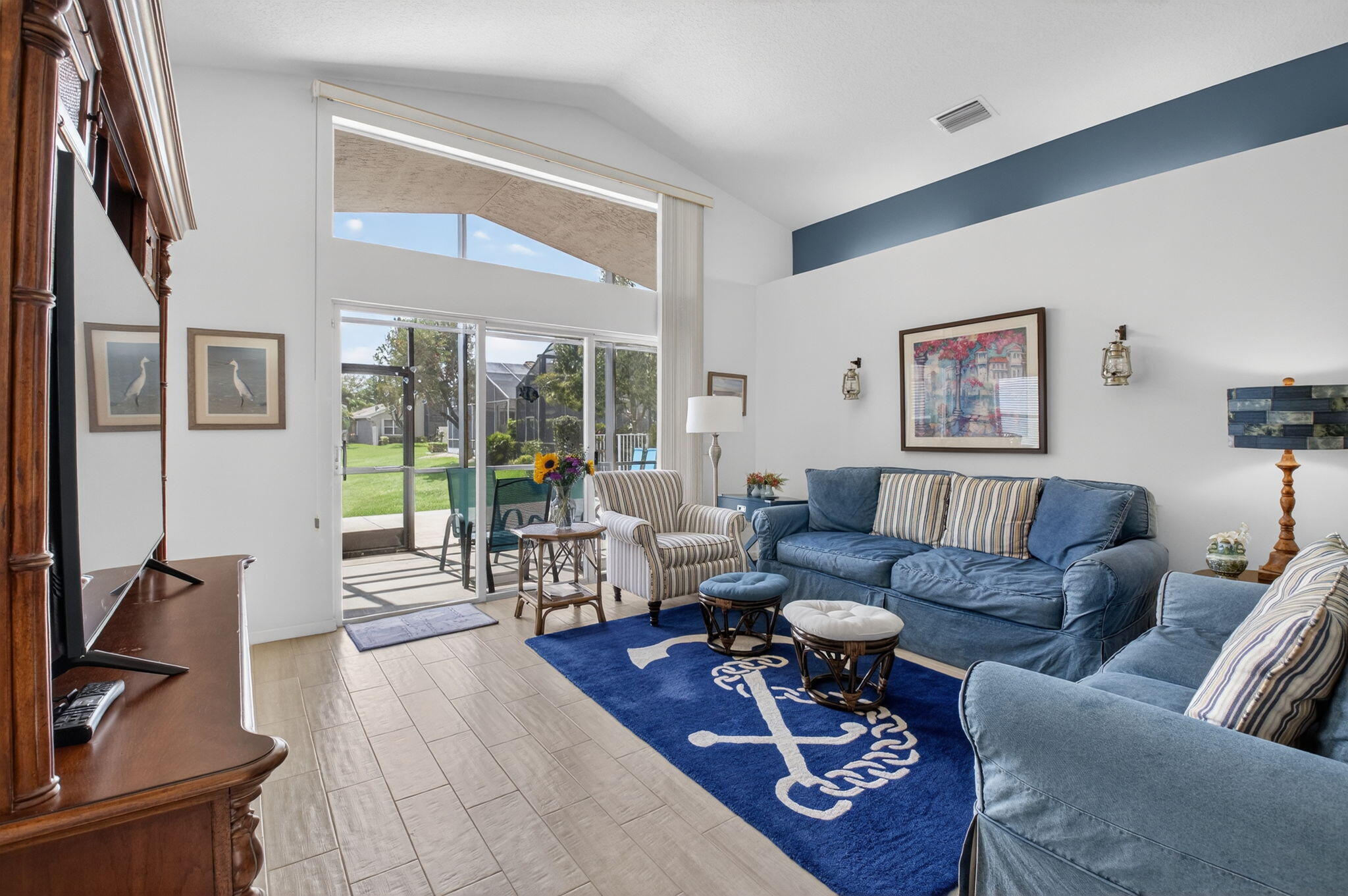 VALENCIA FALLS 6 - Residential