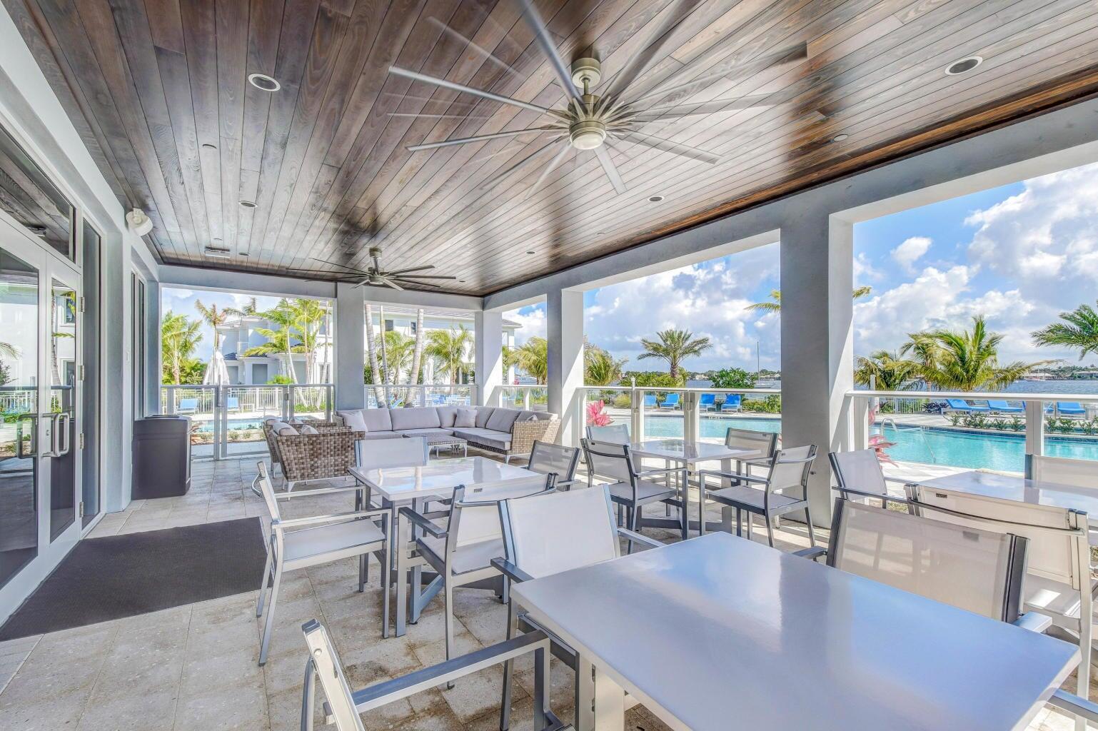 WATER CLUB 3 NORTH PALM B - Residential