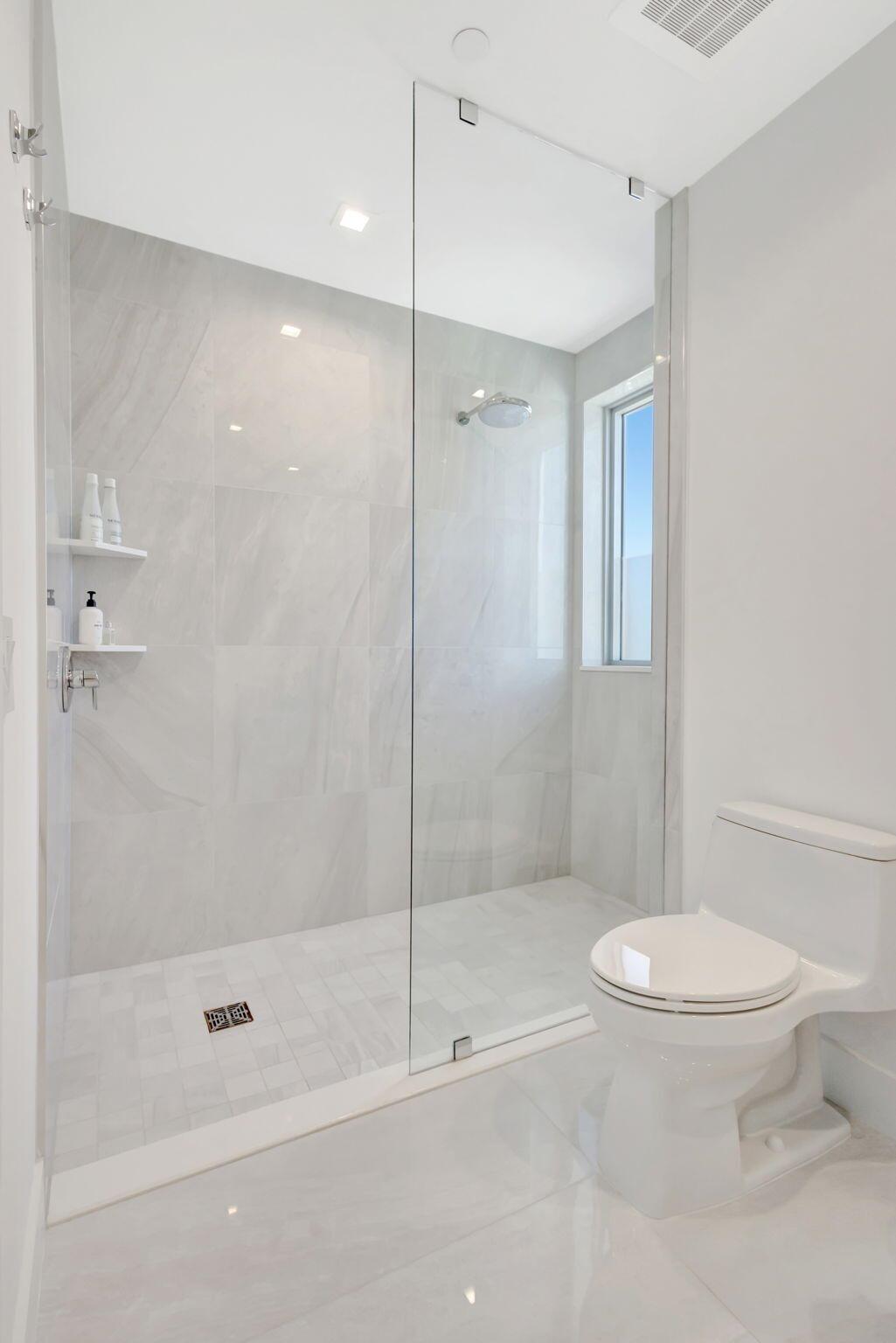 WATER CLUB 3 NORTH PALM B - Residential