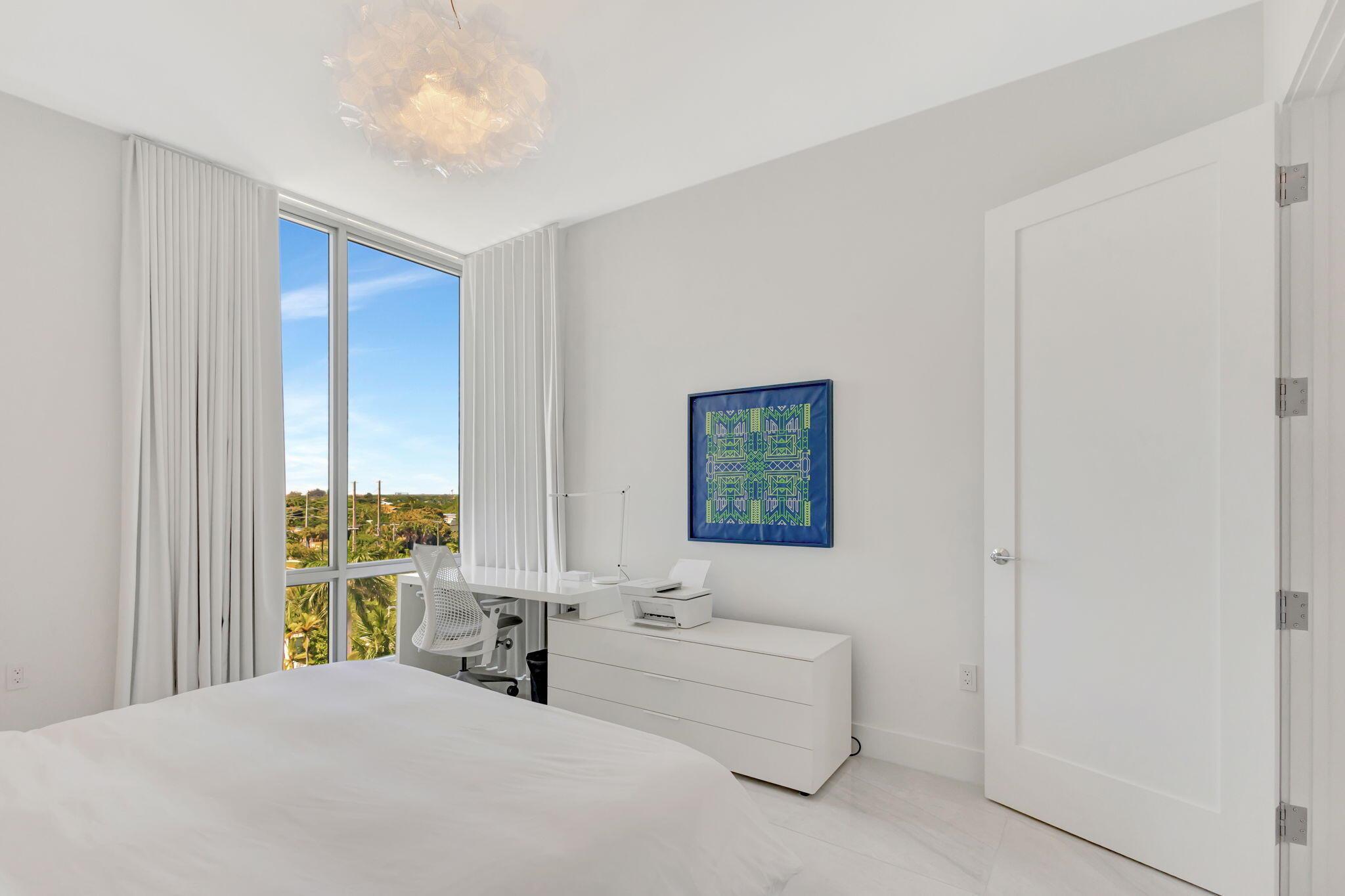 WATER CLUB 3 NORTH PALM B - Residential