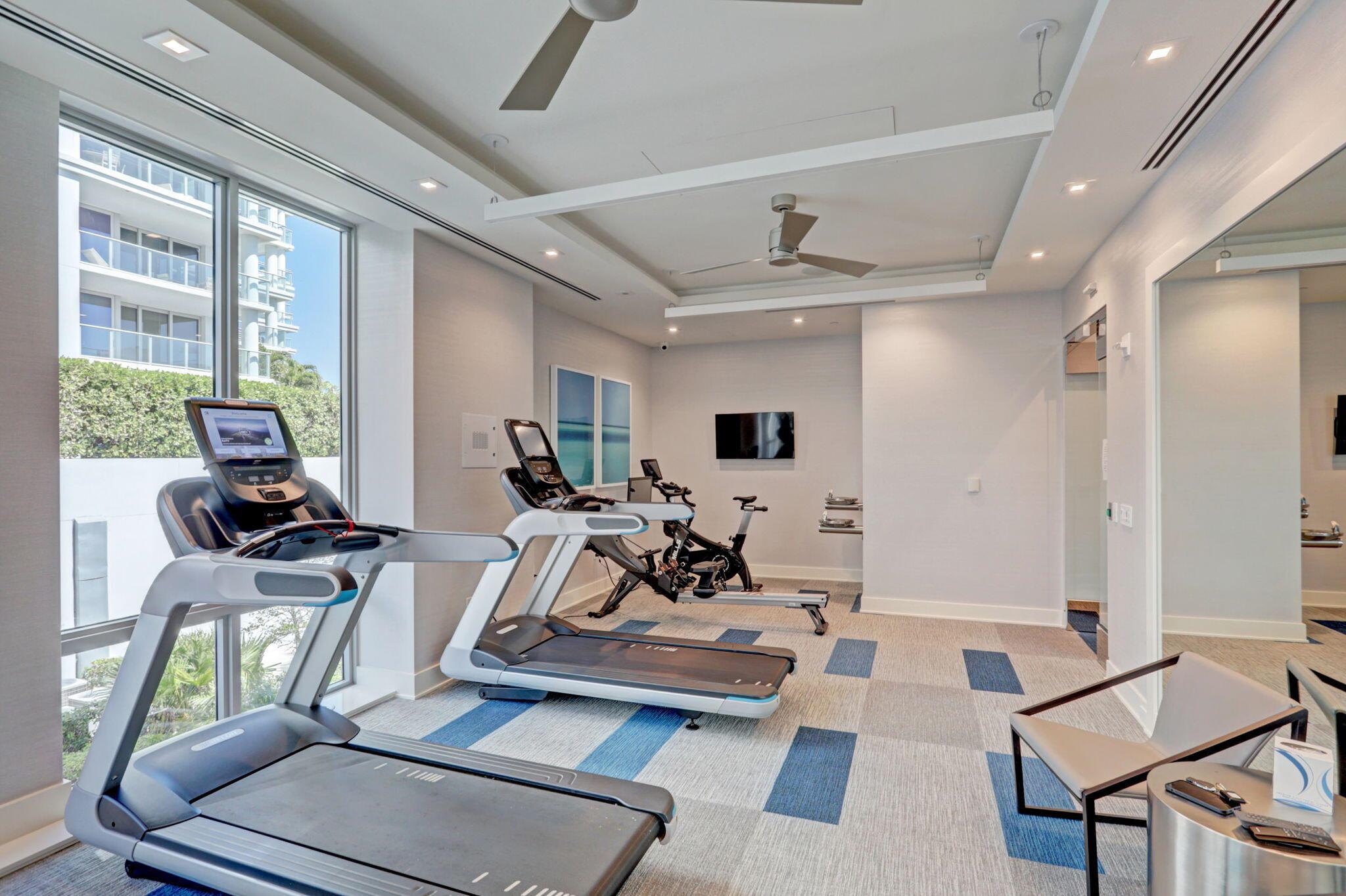 WATER CLUB 3 NORTH PALM B - Residential
