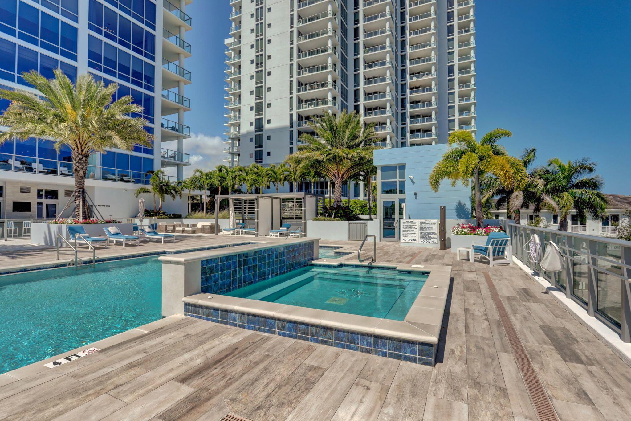 WATER CLUB 3 NORTH PALM B - Residential