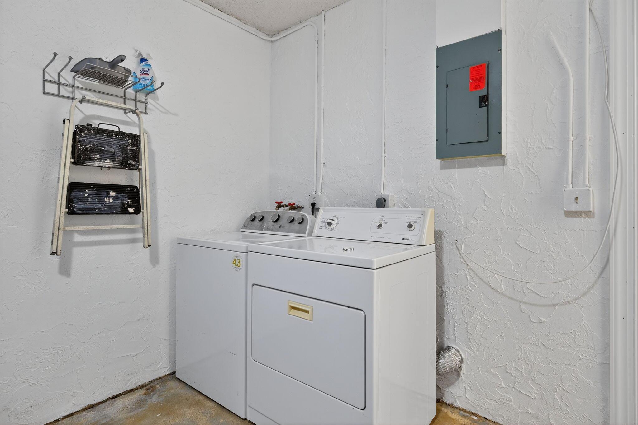 JUPITER VLG - Residential