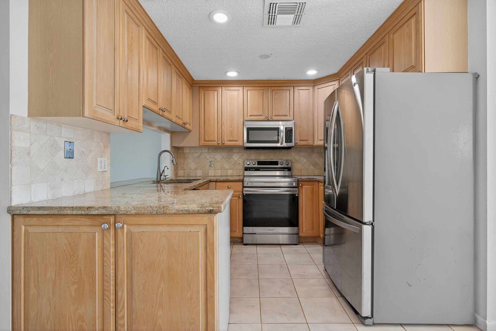 JUPITER VLG - Residential