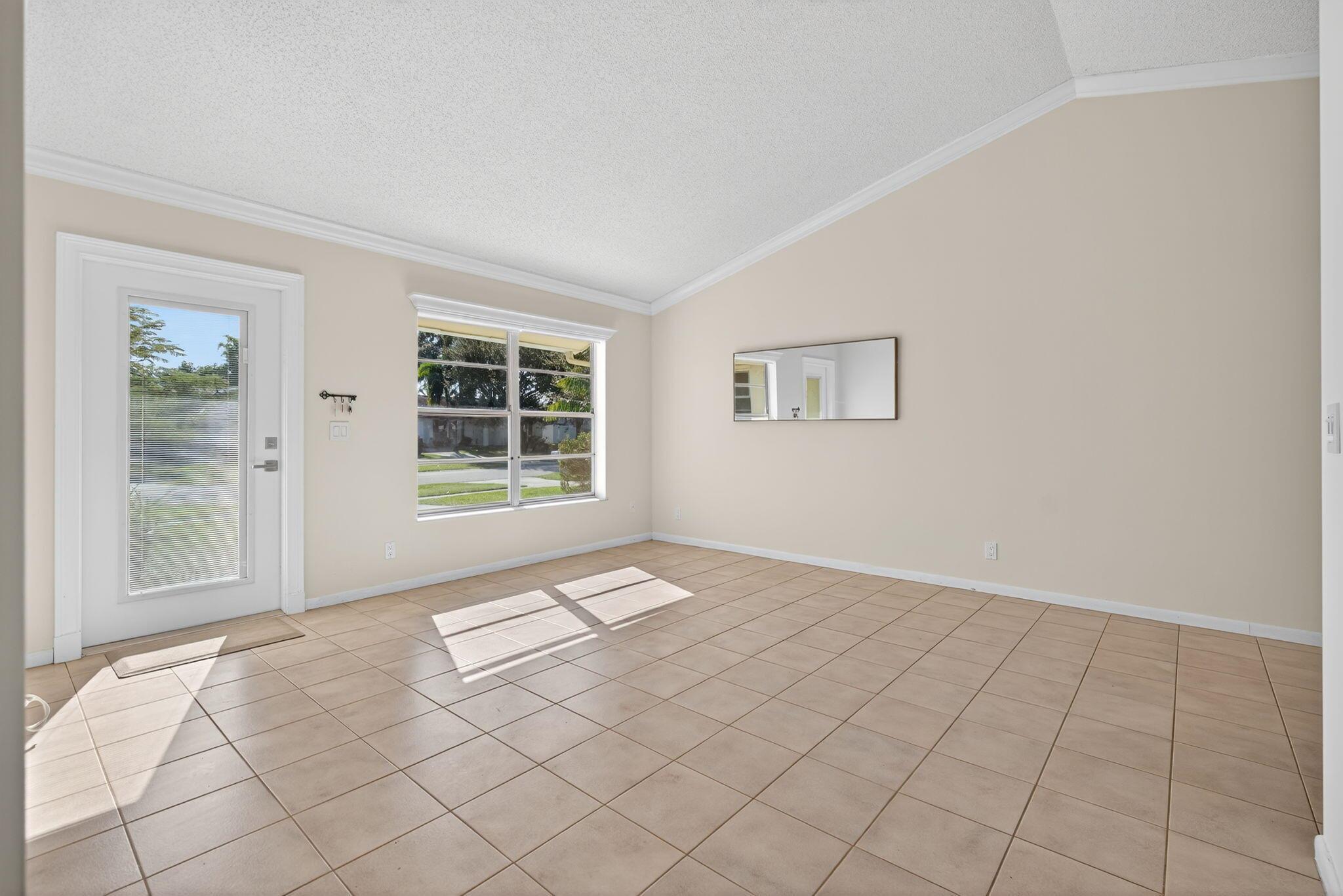 JUPITER VLG - Residential