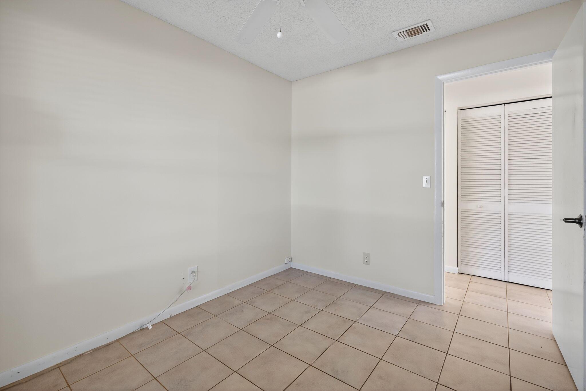 JUPITER VLG - Residential