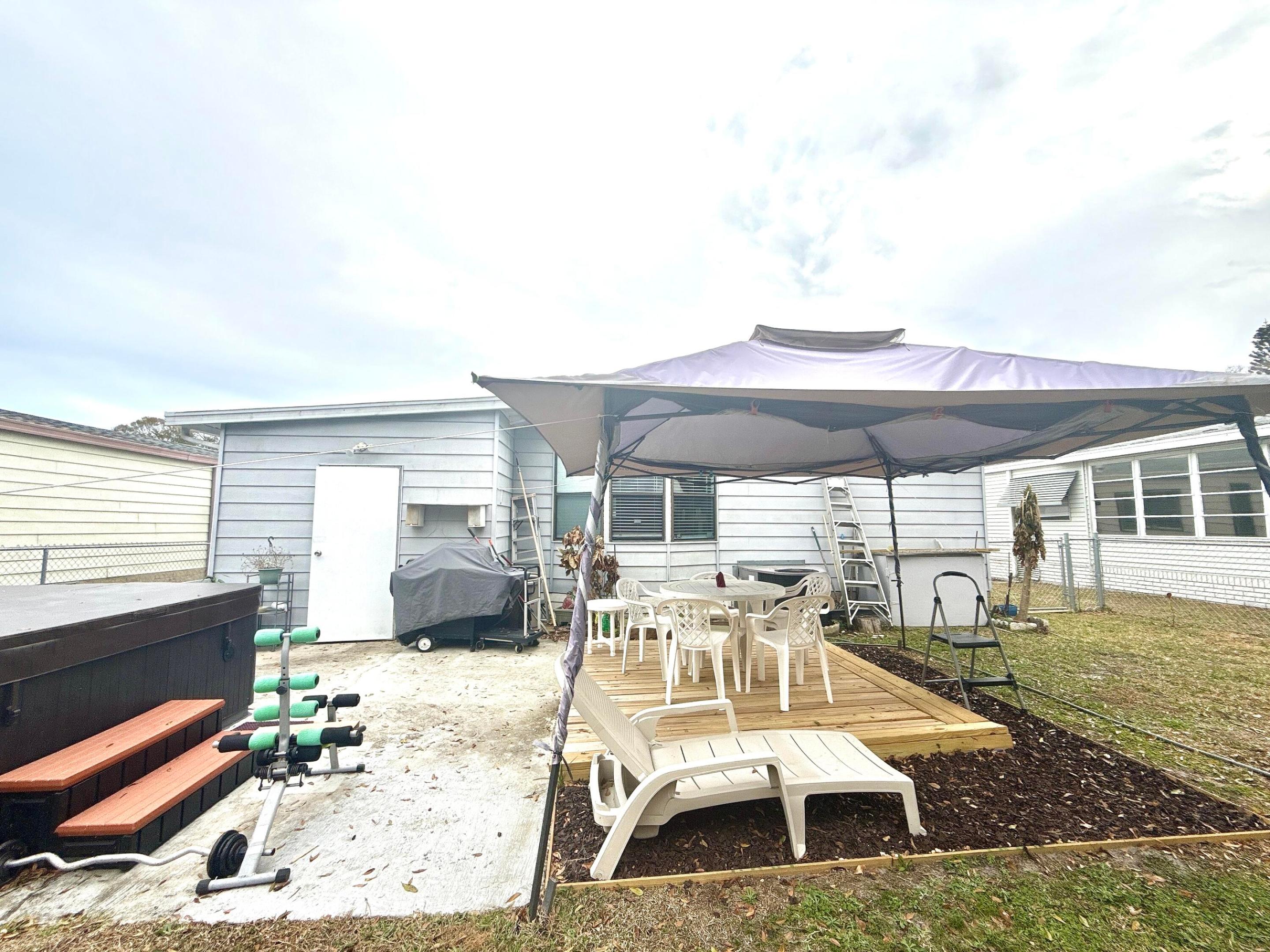 BAREFOOT BAY UNIT 2 PART 10 - Residential