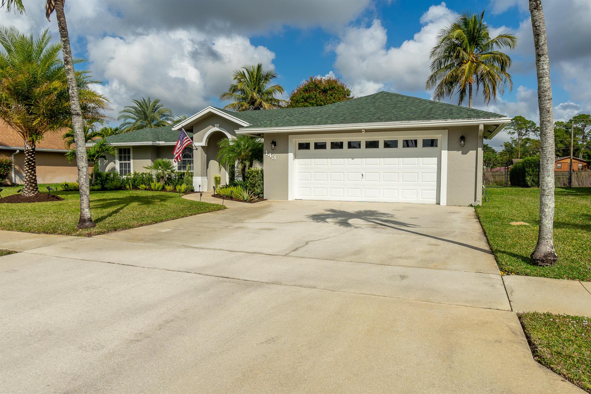 143 Monterey Way