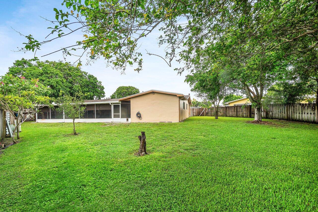 Pasadena Lakes - Residential