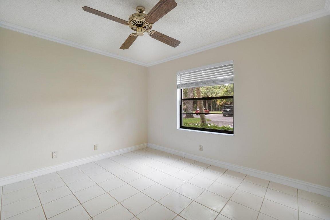 SABAL RIDGE CONDO - Residential Lease