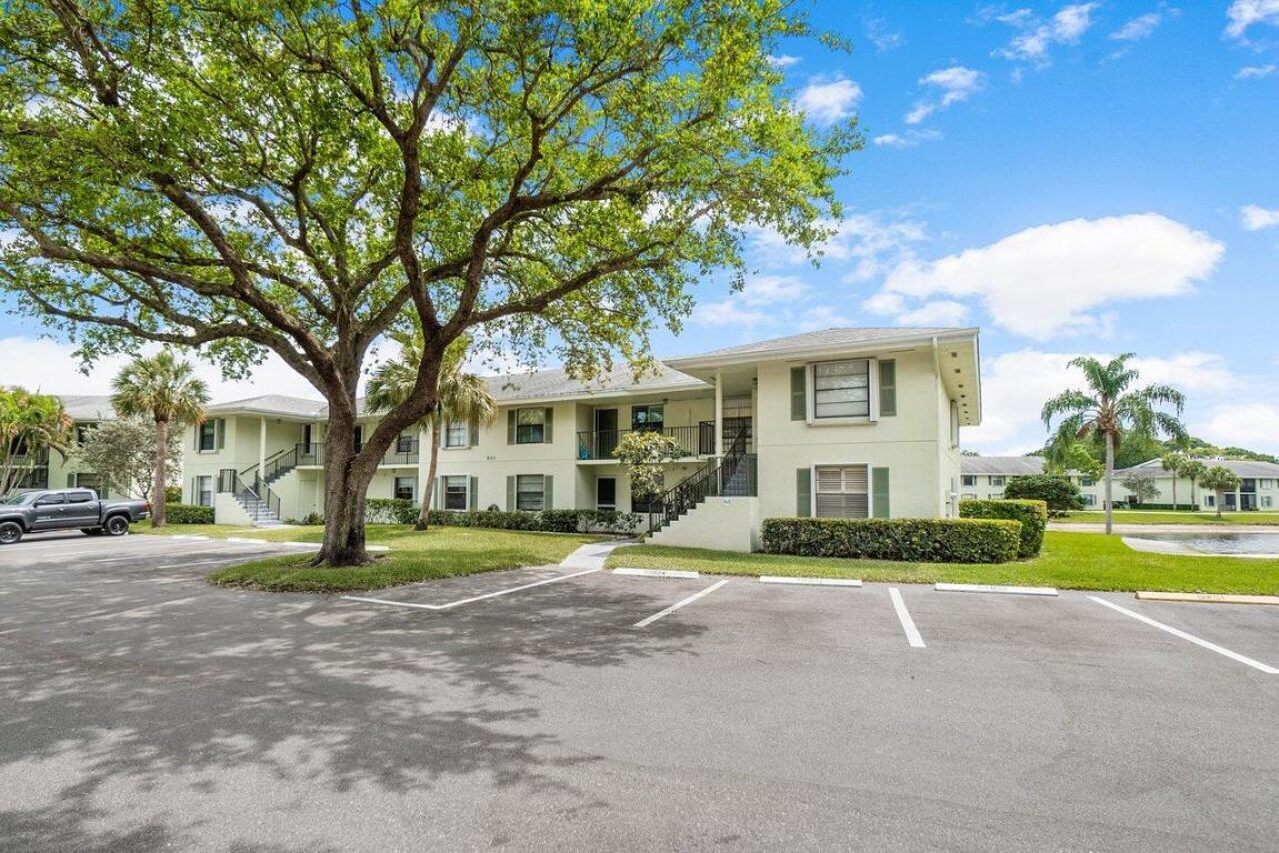 SABAL RIDGE CONDO - Residential Lease
