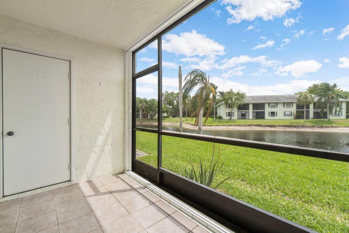 SABAL RIDGE CONDO - Residential Lease