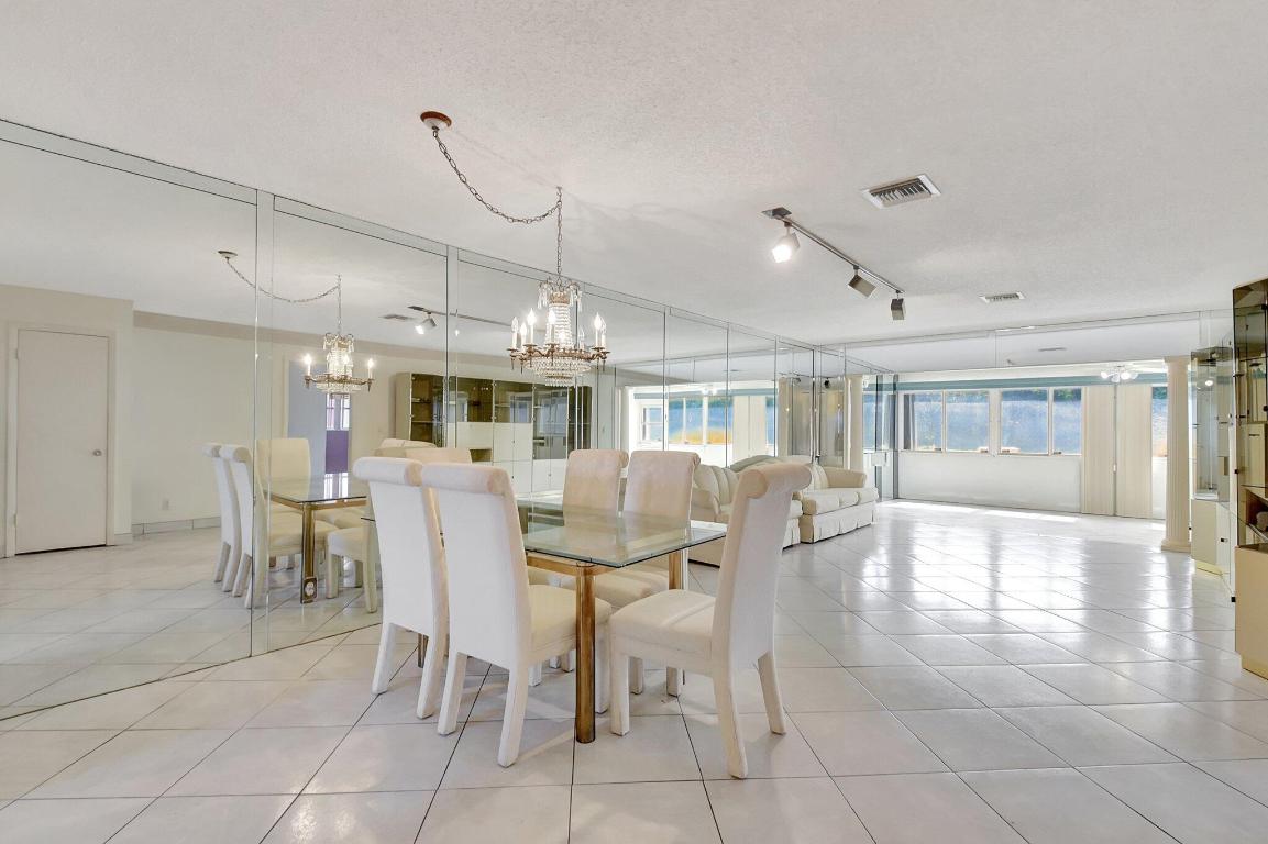 5800 Fernley Drive W 51